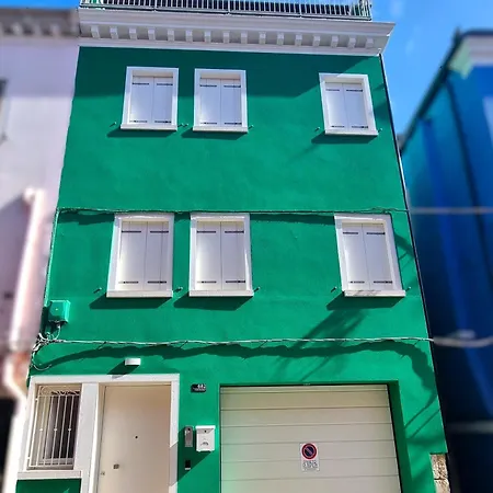 Apartment Parsifal House