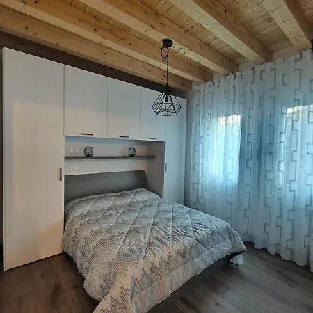 Apartment Parsifal House