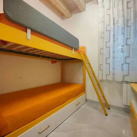 Apartment Parsifal House