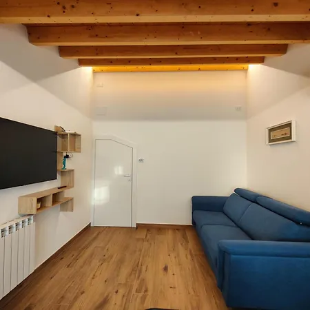 Apartment Parsifal House